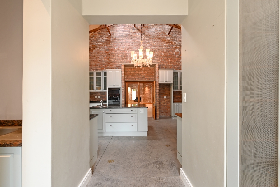 4 Bedroom Property for Sale in Constantia Western Cape